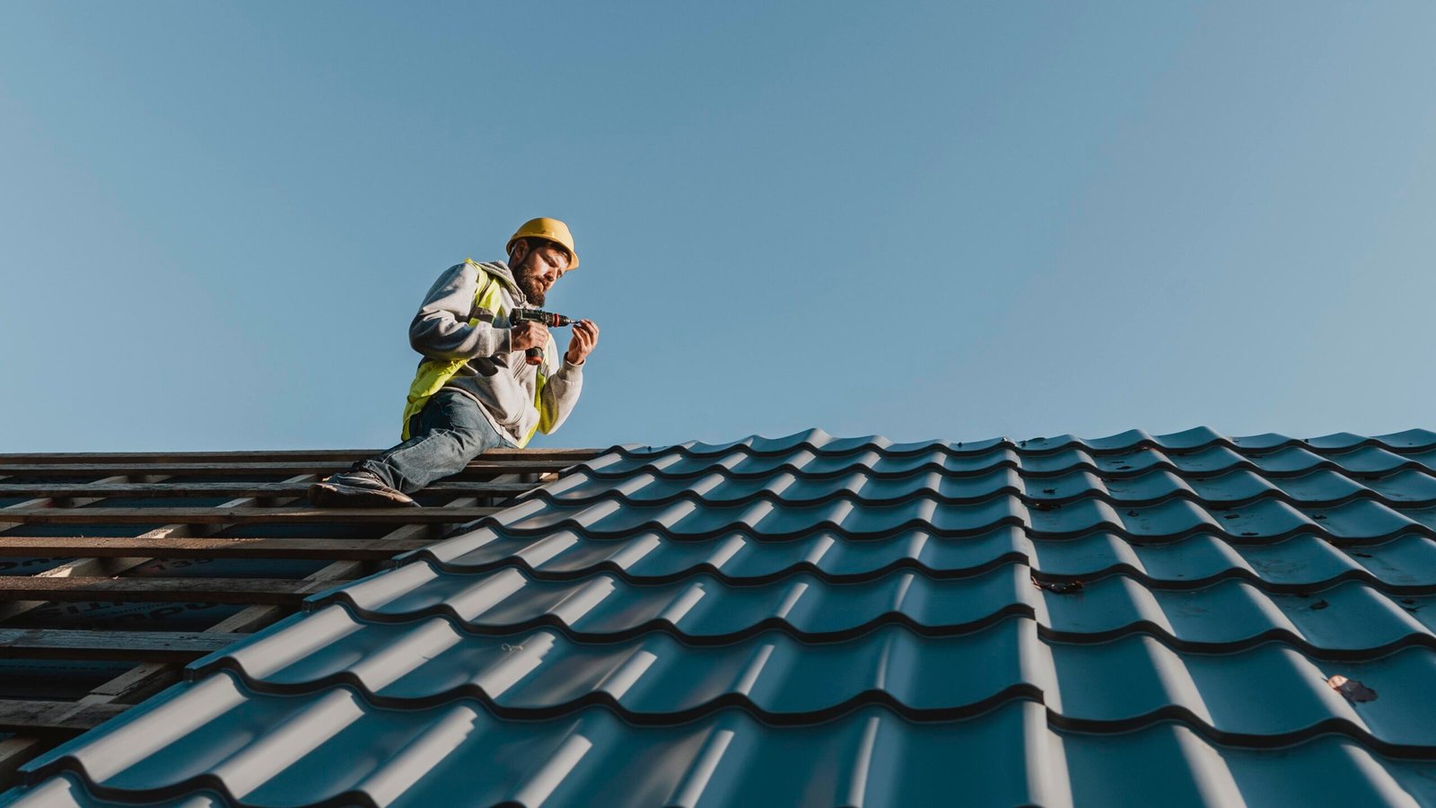Roof inspection and maintenance work in Clapham