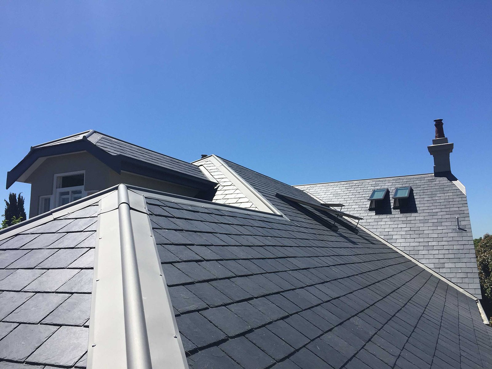 Clapham Conservatory Roof Replacements: Glass to Solid Tiled Roofs – roofing guidance for Clapham property owners